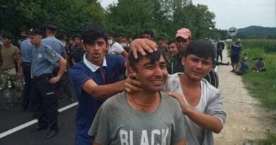 Blokada puta Bosanska Otoka migranti